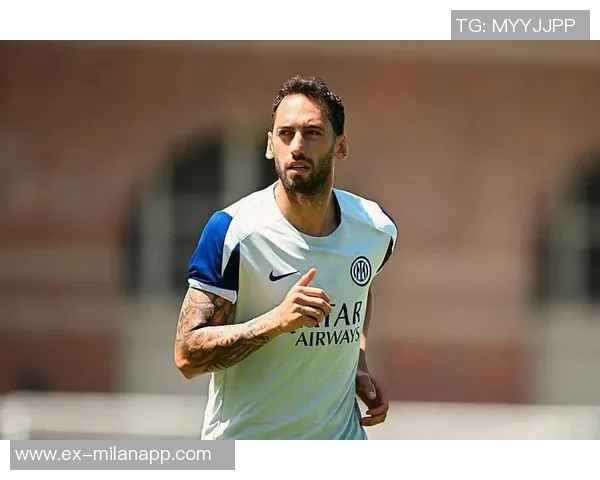 恰尔汗奥卢复出状态尚未恢复主动询问泽林斯基是否愿意罚点球